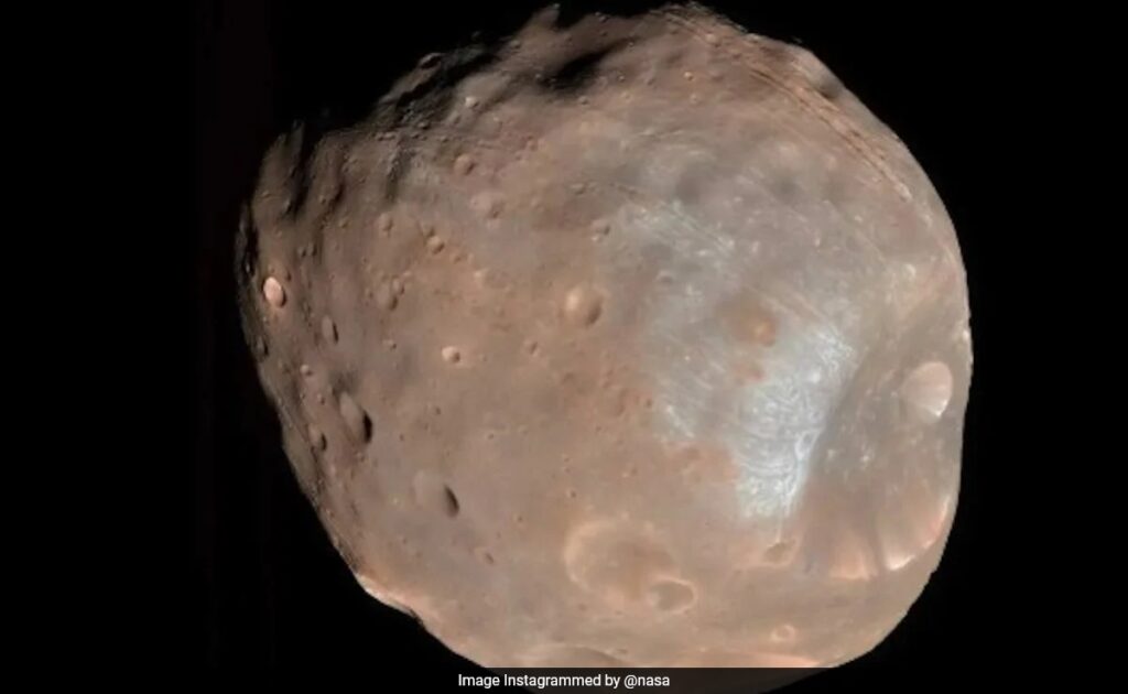 'Space Potato': NASA Photo of Martian Moon Phobos Leaves Internet Amazed